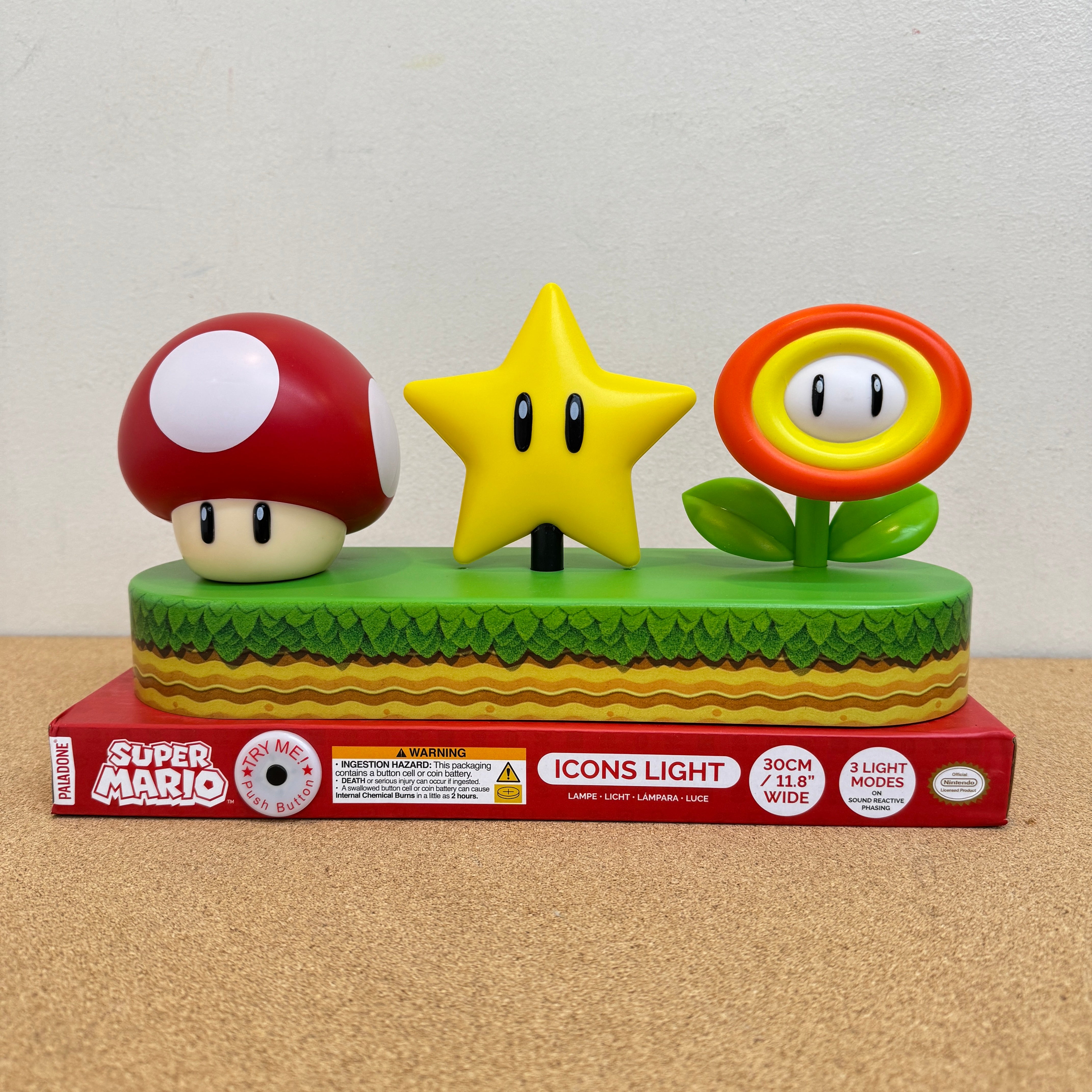 Paladone Nintendo Super Mario Led Lamp Icons