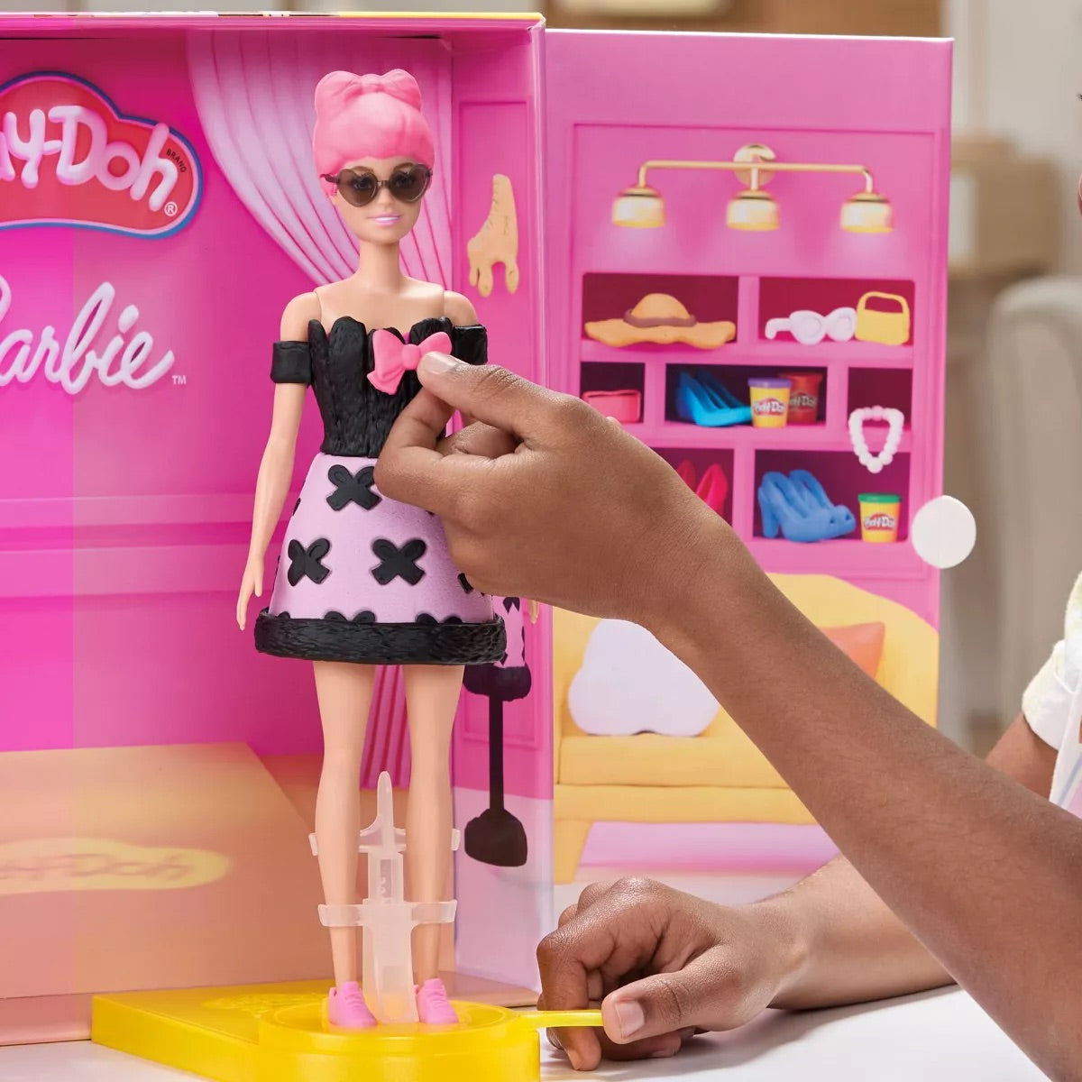 Play Doh Barbie Designer Fashion Show Playset
