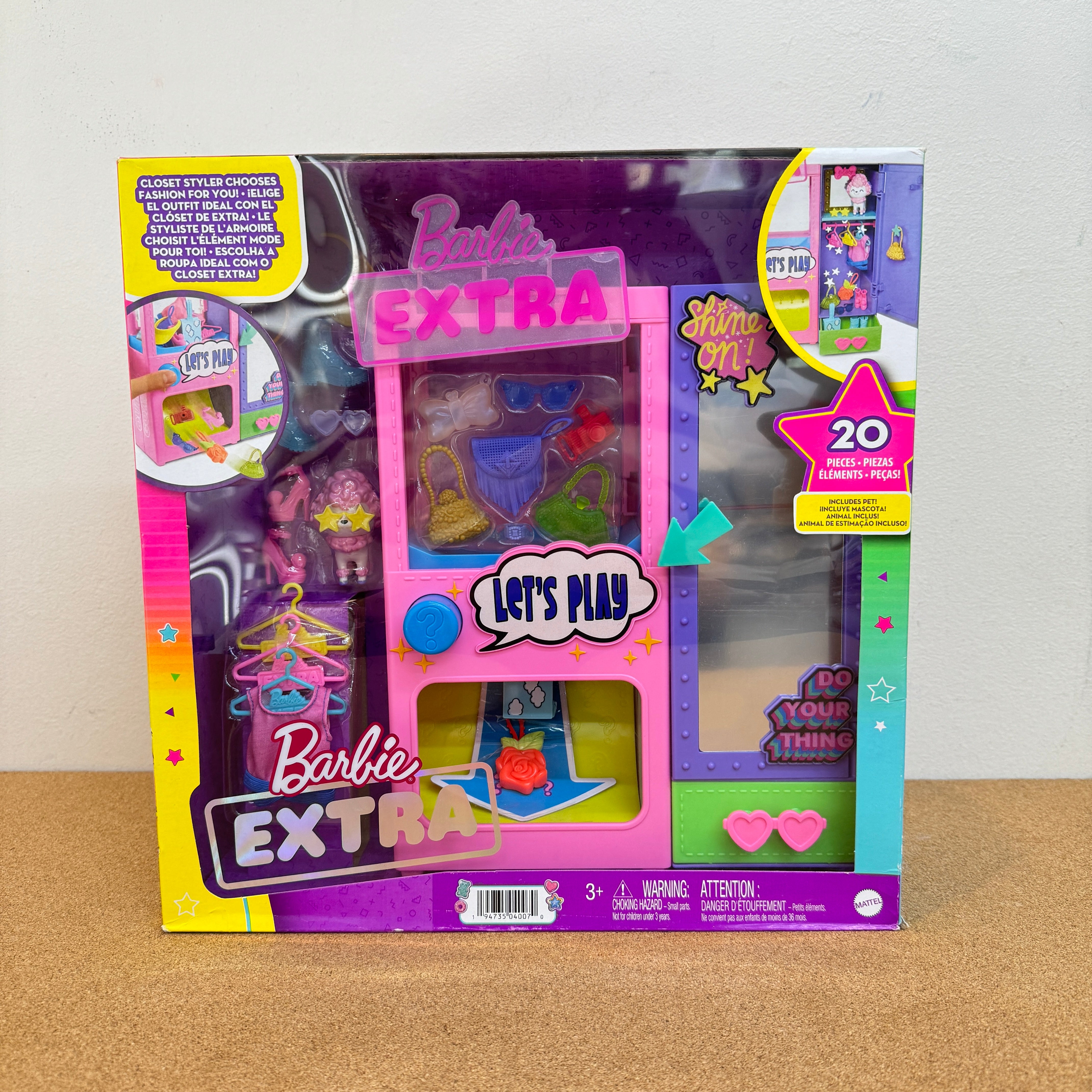 Barbie Extra Surprise Fashion Closet Playset