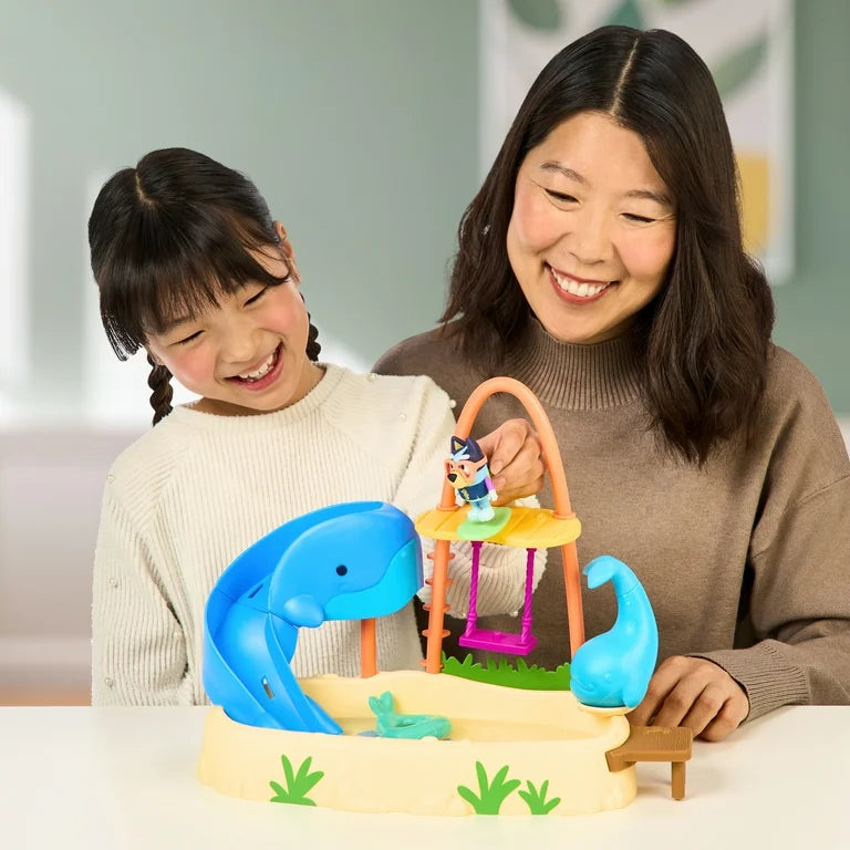 Bluey Whale Water Park Playset