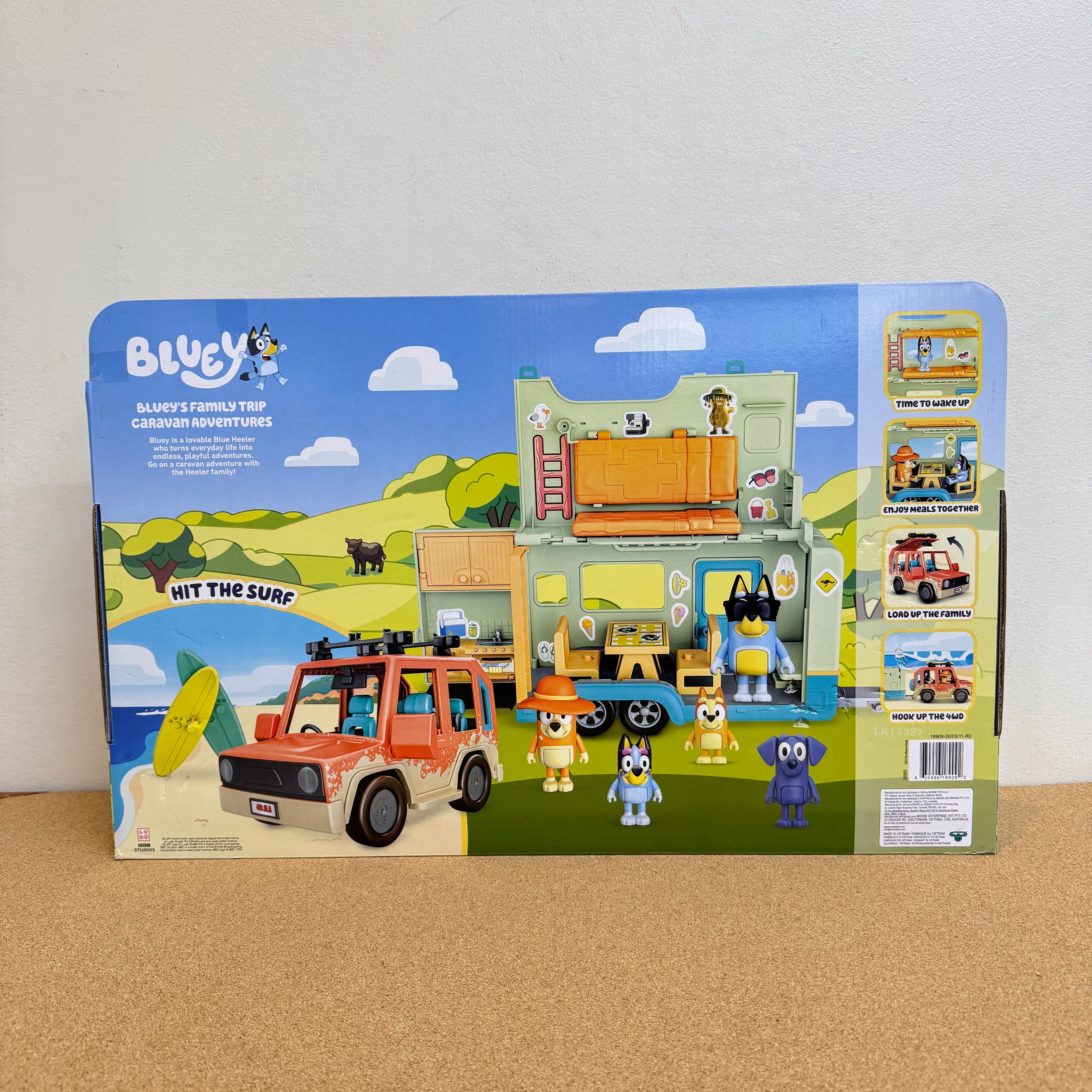 Bluey Bluey’s Family Trip Caravan Adventure Playset