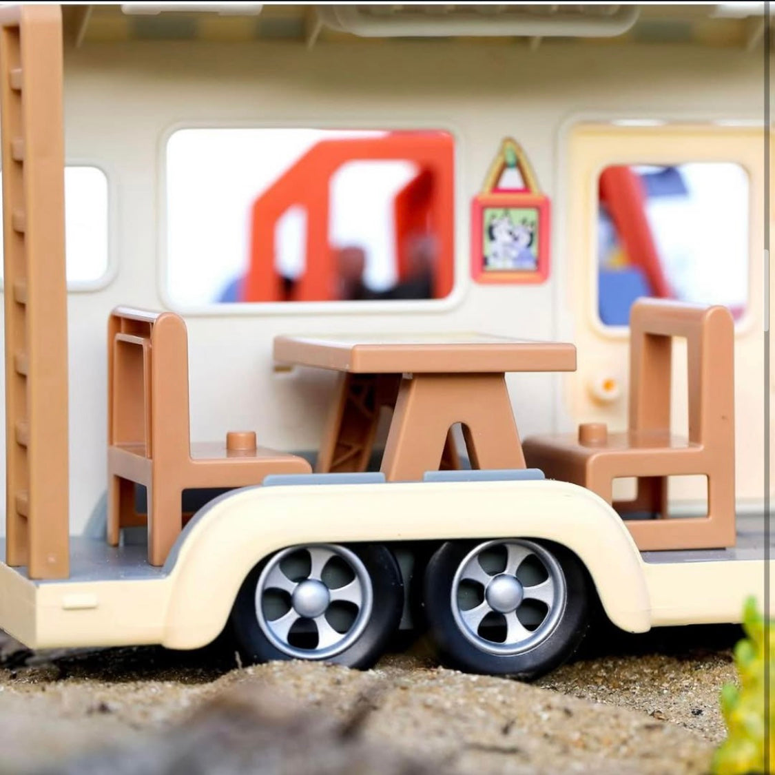 Bluey Caravan Adventure Playset