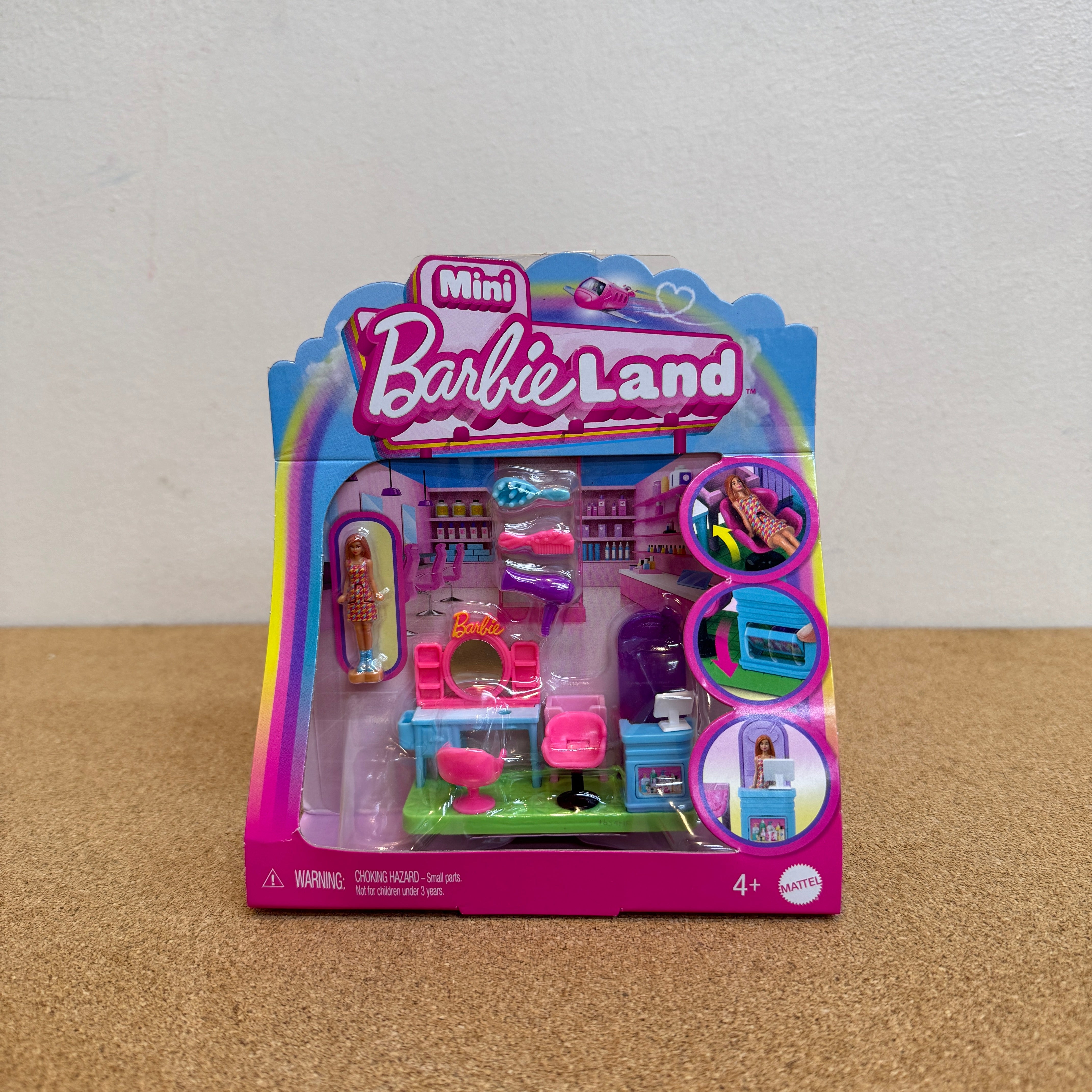 Barbie Mini Barbieland Collectible Hair Salon Playset