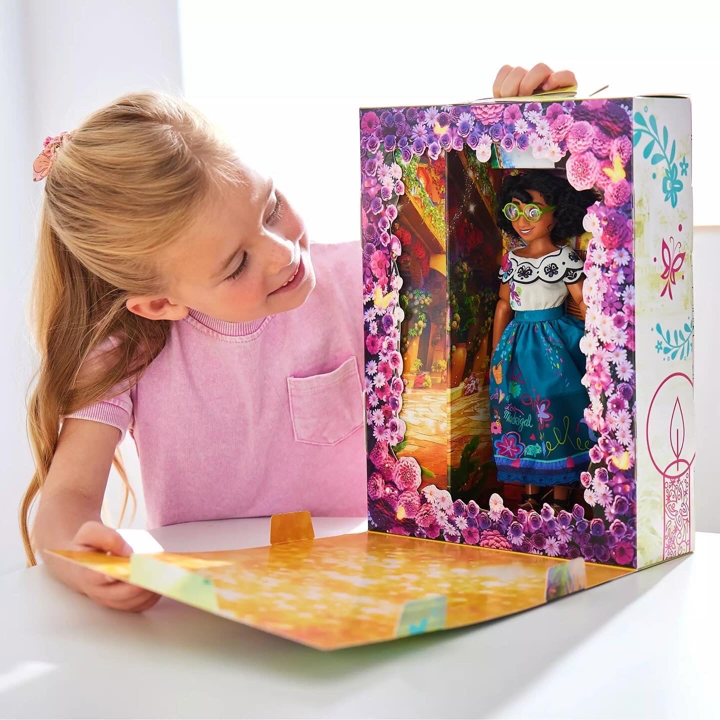 Disney Princess Story Doll 10.5” - Mirabel