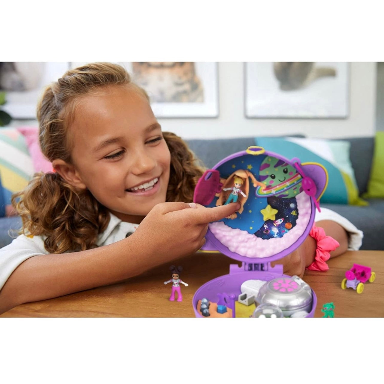 Polly Pocket Saturn Space Explorer Compact(Packaging Damaged)