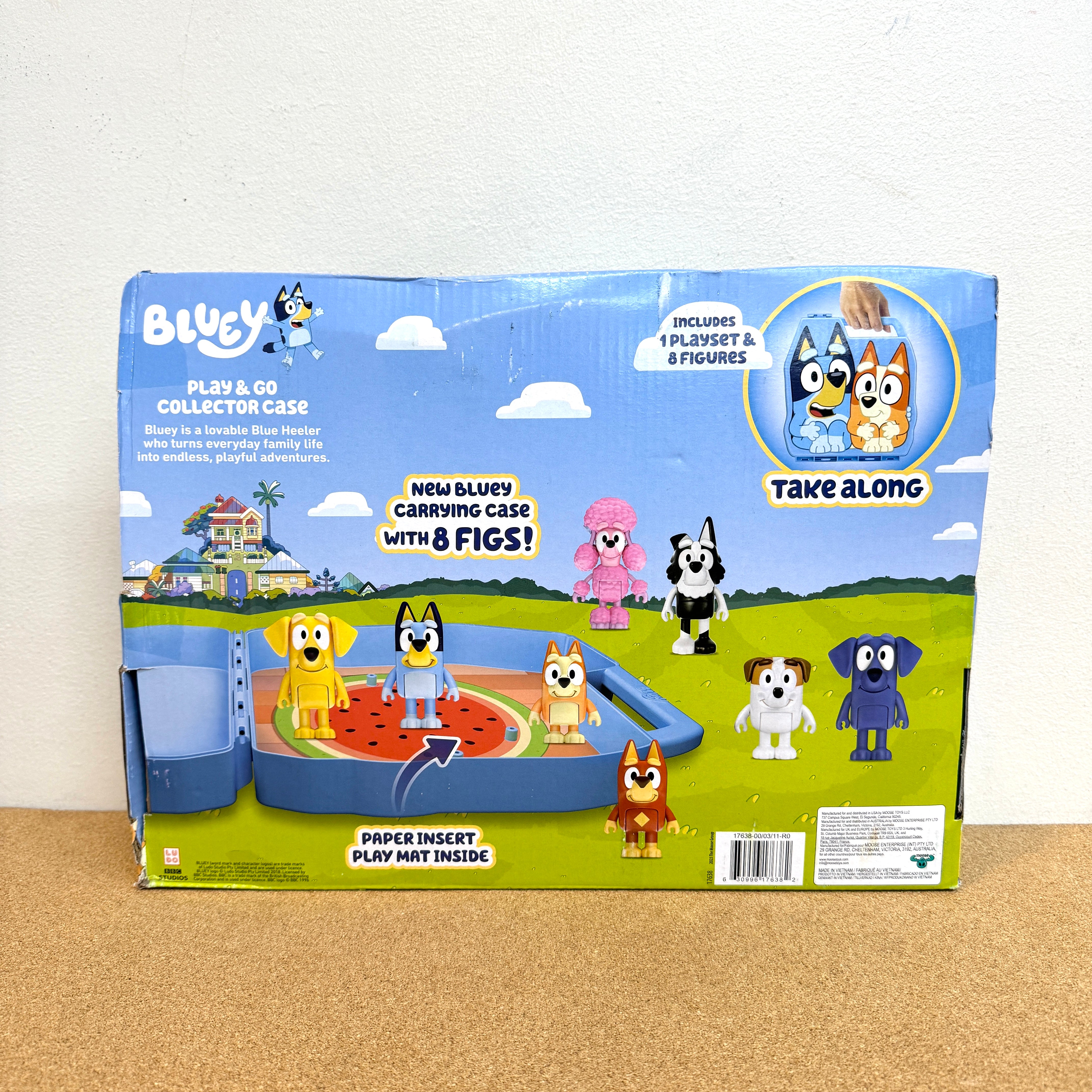 Bluey Play & Go Collector Case with Figures