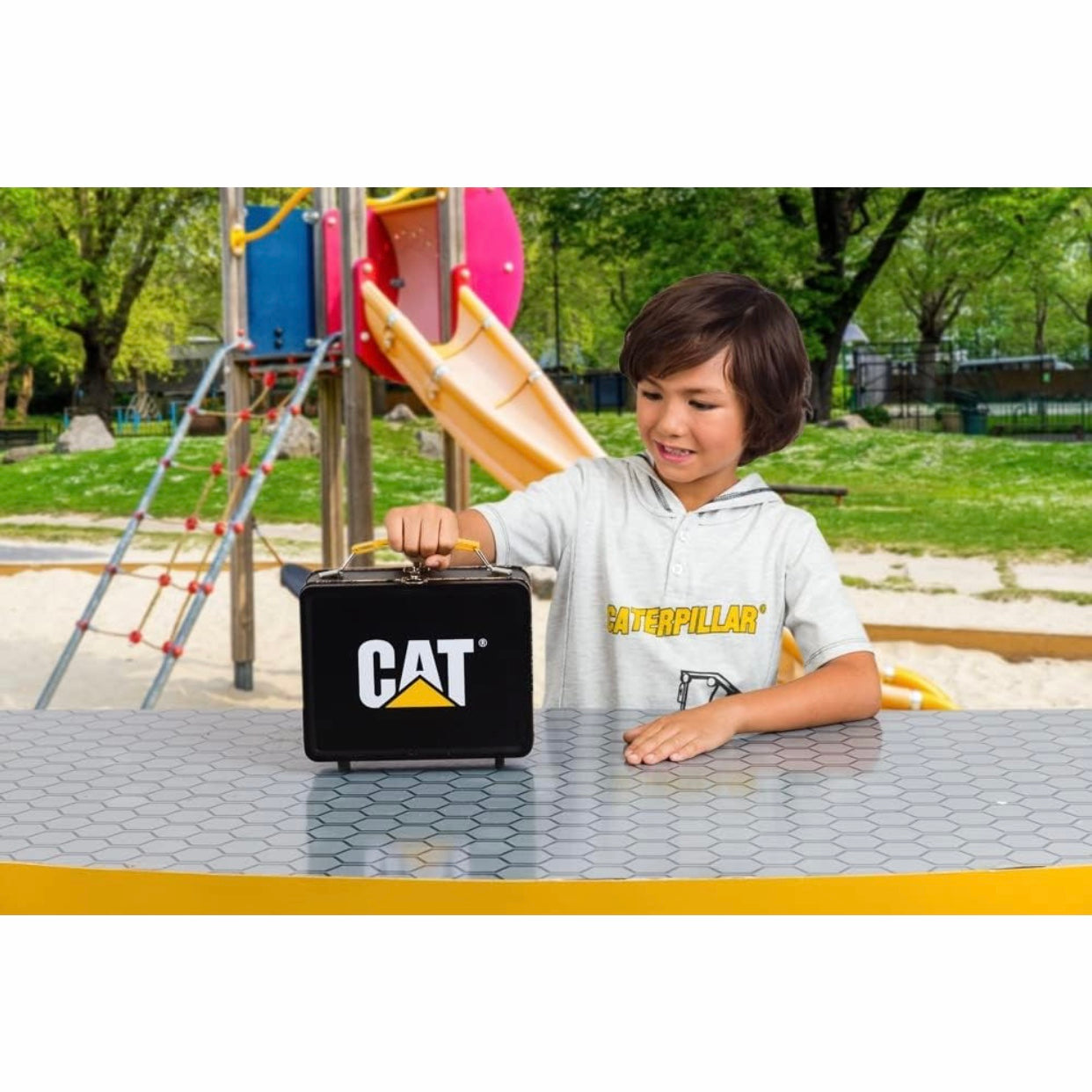 CAT Construction Little Machine Store-N-Go Playset