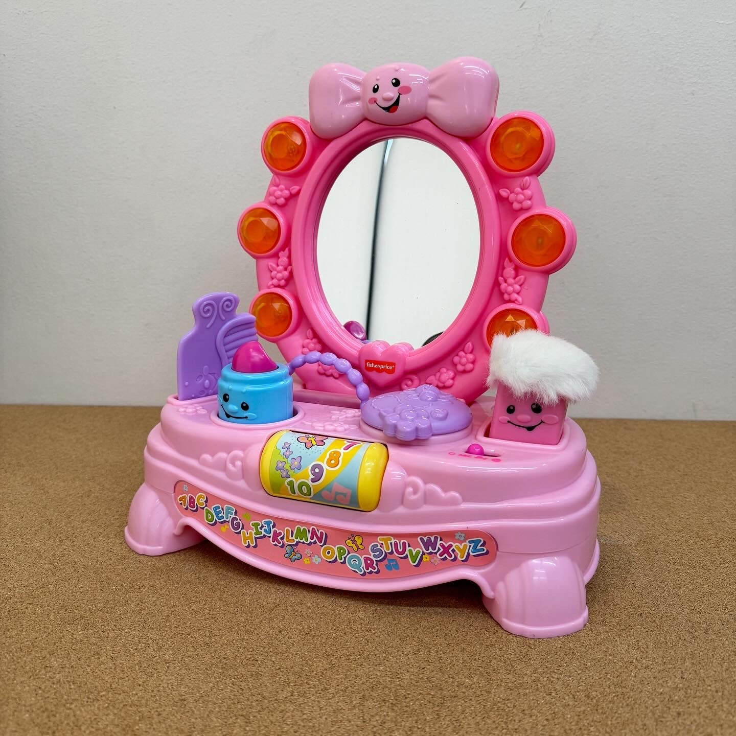 Fisher Price Laugh Learn Magical Musical Mirror