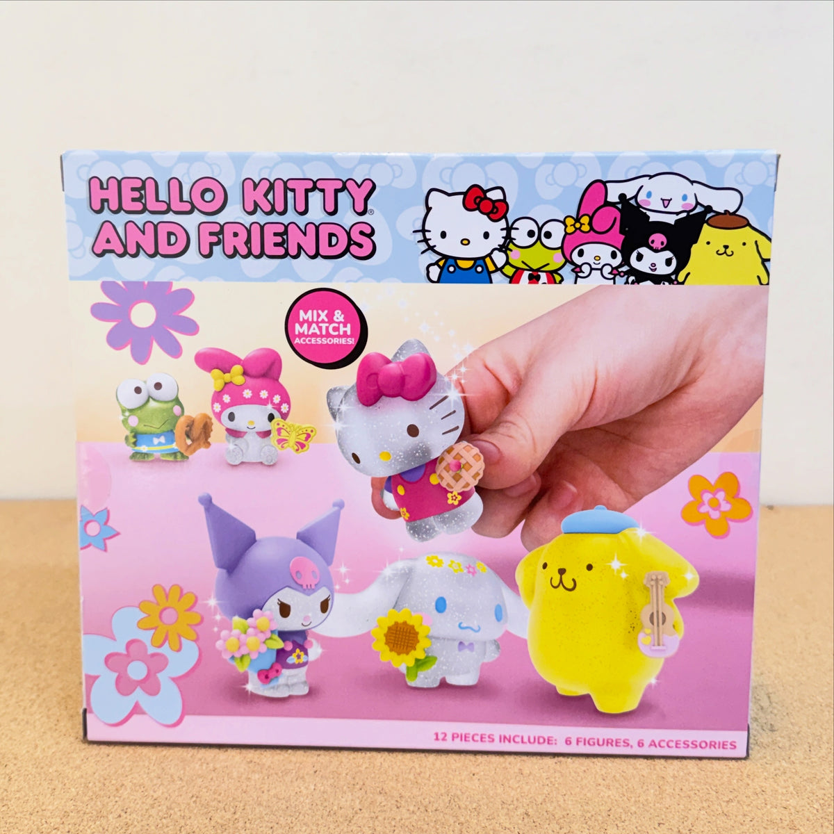 Hello Kitty and Friends Colorful Picnic Figure
