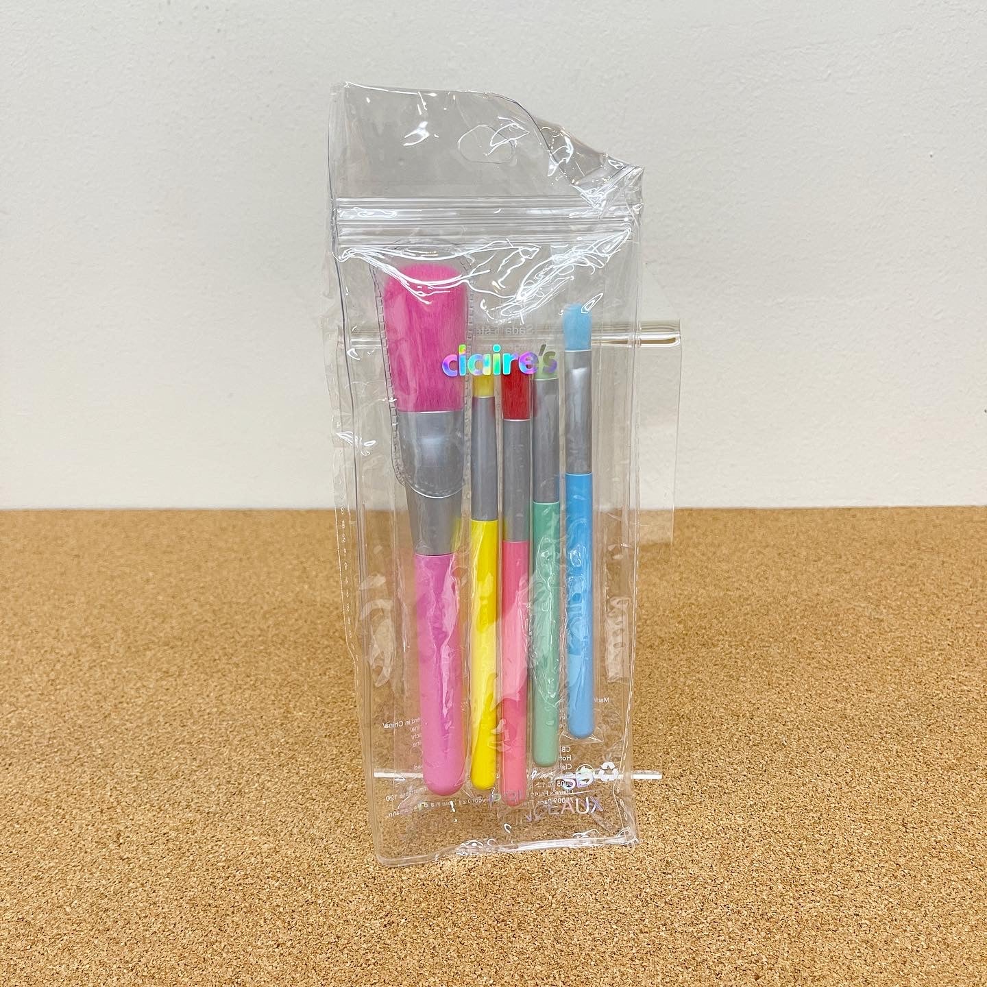 Claire’s Neon Matte Make Up Brush