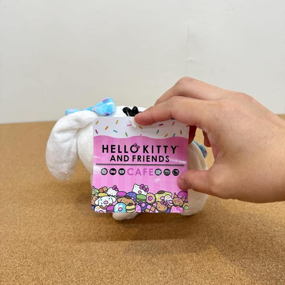 Hello Kitty & Friends Cafe Cinnamoroll Plush Bag Clip