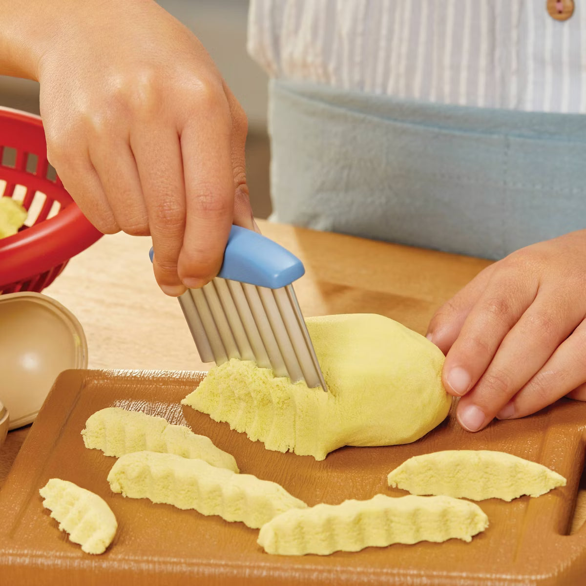 Little Tikes Creative Chefs Cheeseburger & Fries Kit