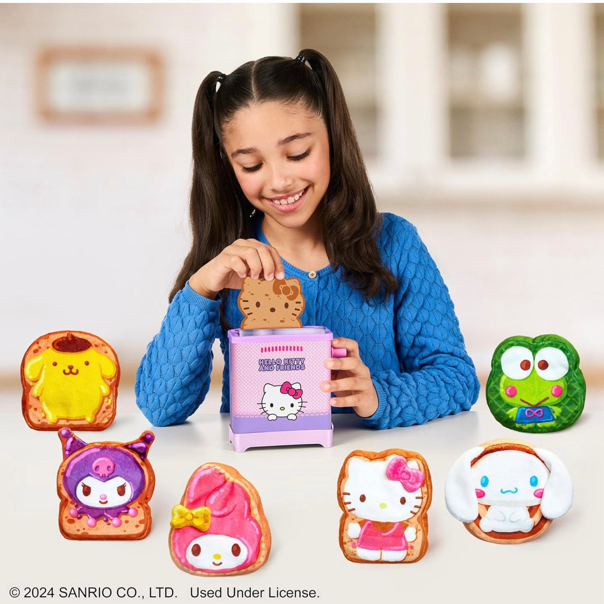 Cookeez Makery Hello Kitty and Friends Toasty Treatz Toaster with Scented Plush