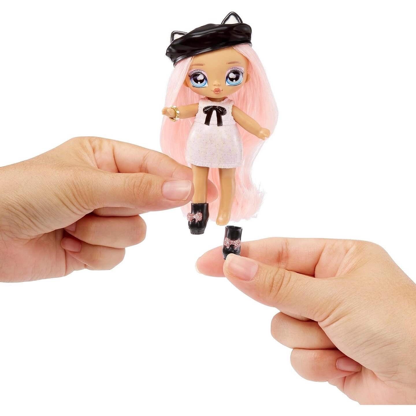 NaNaNa Surprise Mini Ultimate Kitty Katwood