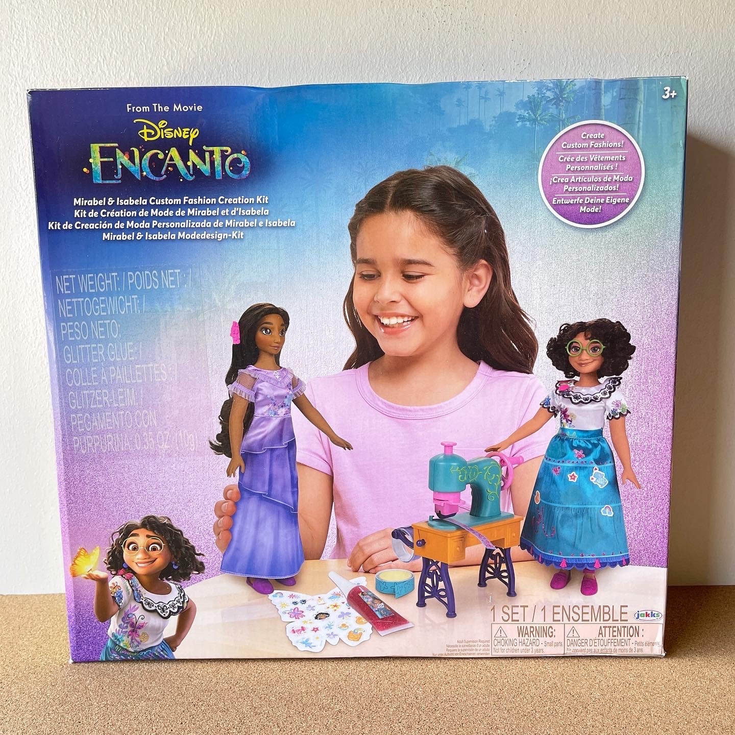 Disney Encanto Mirabel & Isabela Fashion Creation Kit