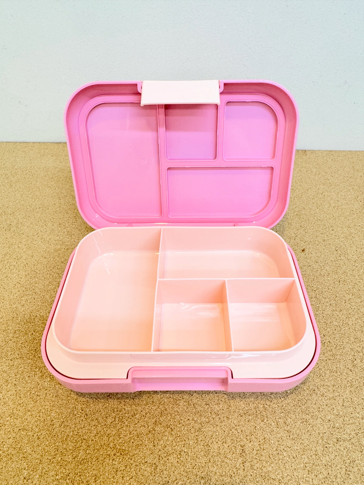 Pillowfort Bento Box 26Fl oz Food Storage - Pink