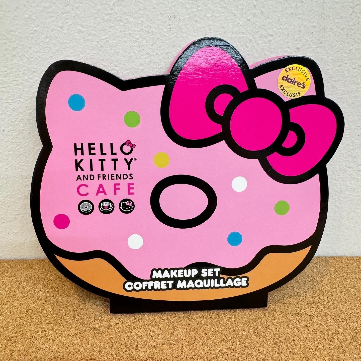 Hello Kitty & Friends Cafe Donut Make Up Palette