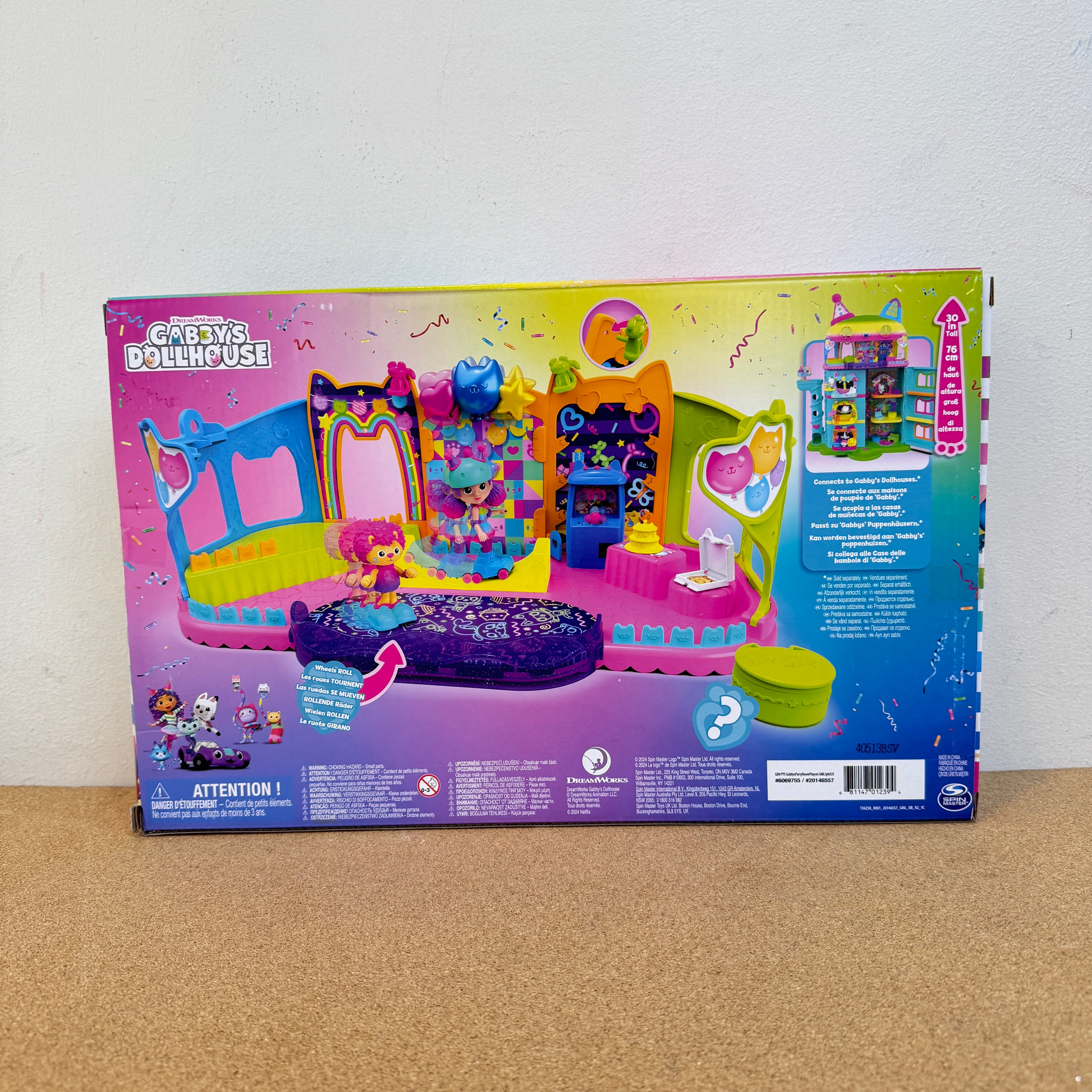 Gabby’s Dollhouse Skate Party Room Playset