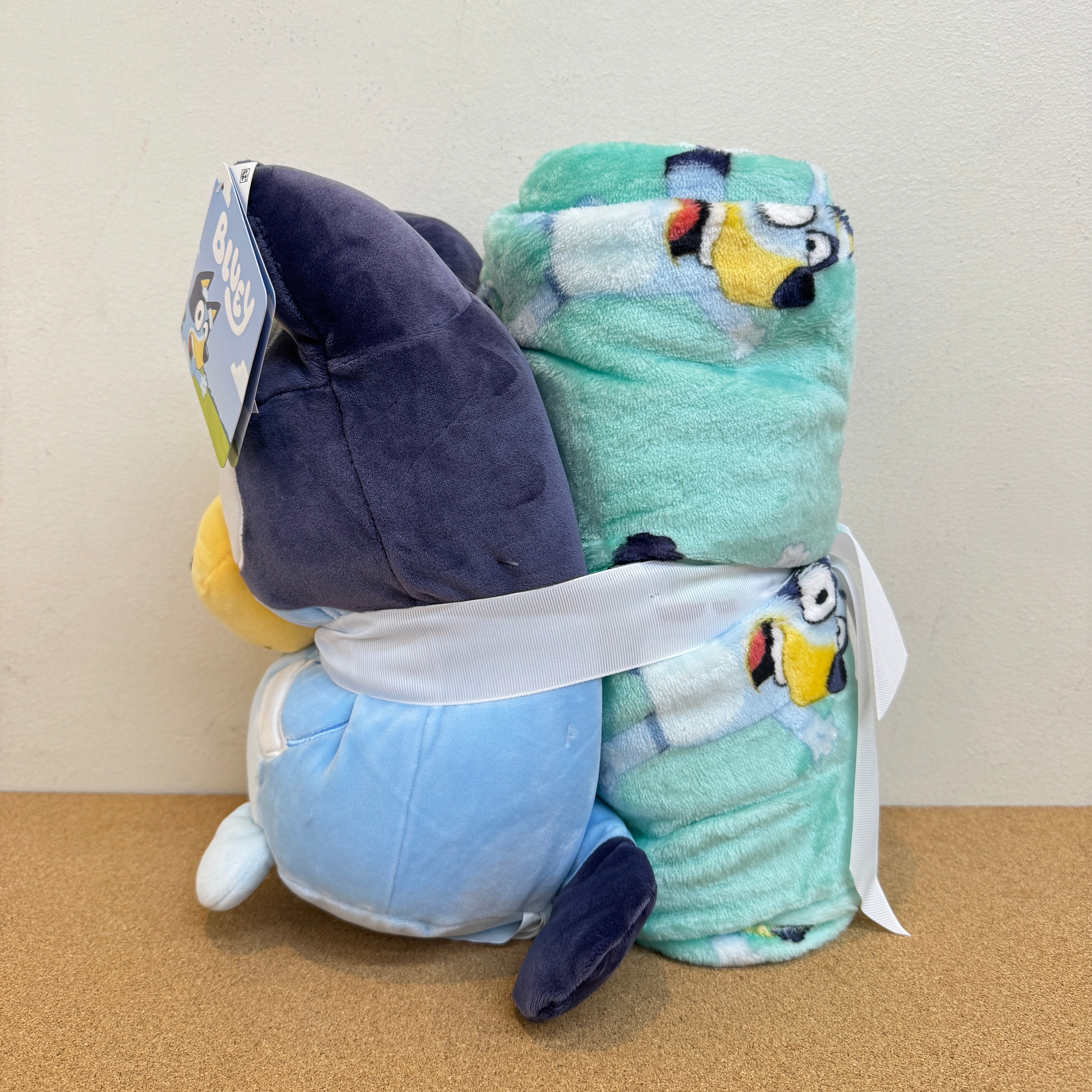 Bluey Pillow and Throw Set