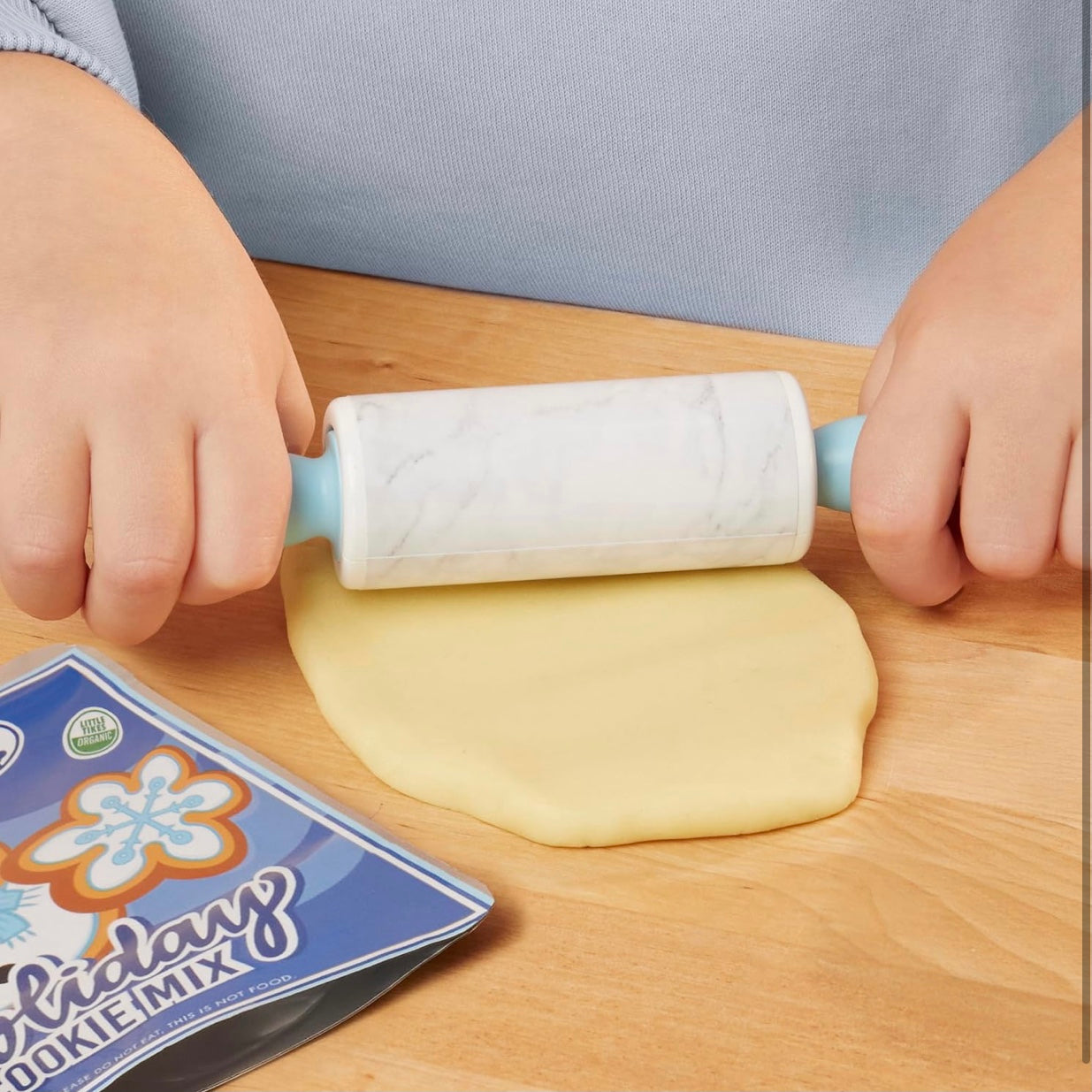 Little Tikes Creative Chefs Holiday Cookies Kit