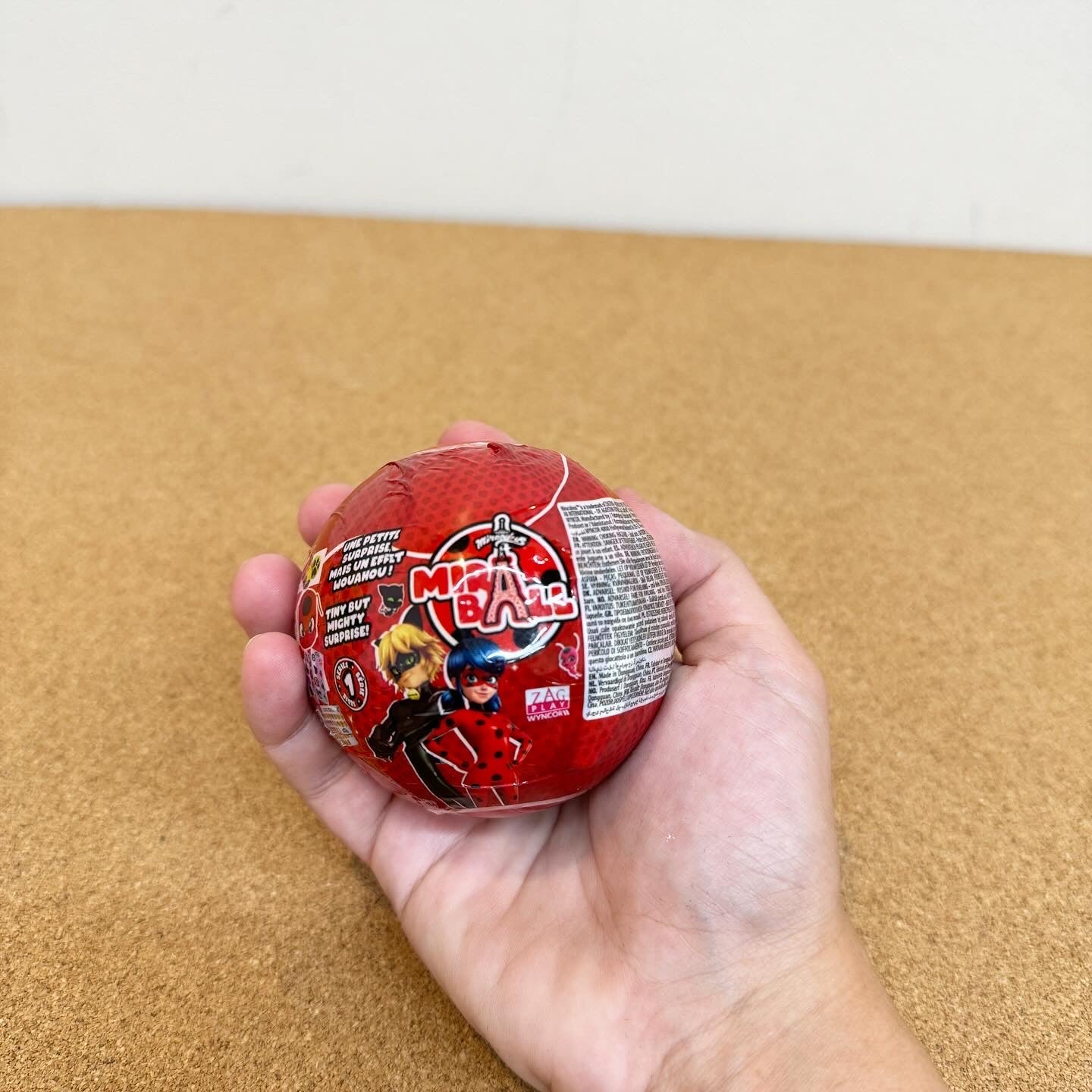 Miraculous LadyBug Miraball Surprise