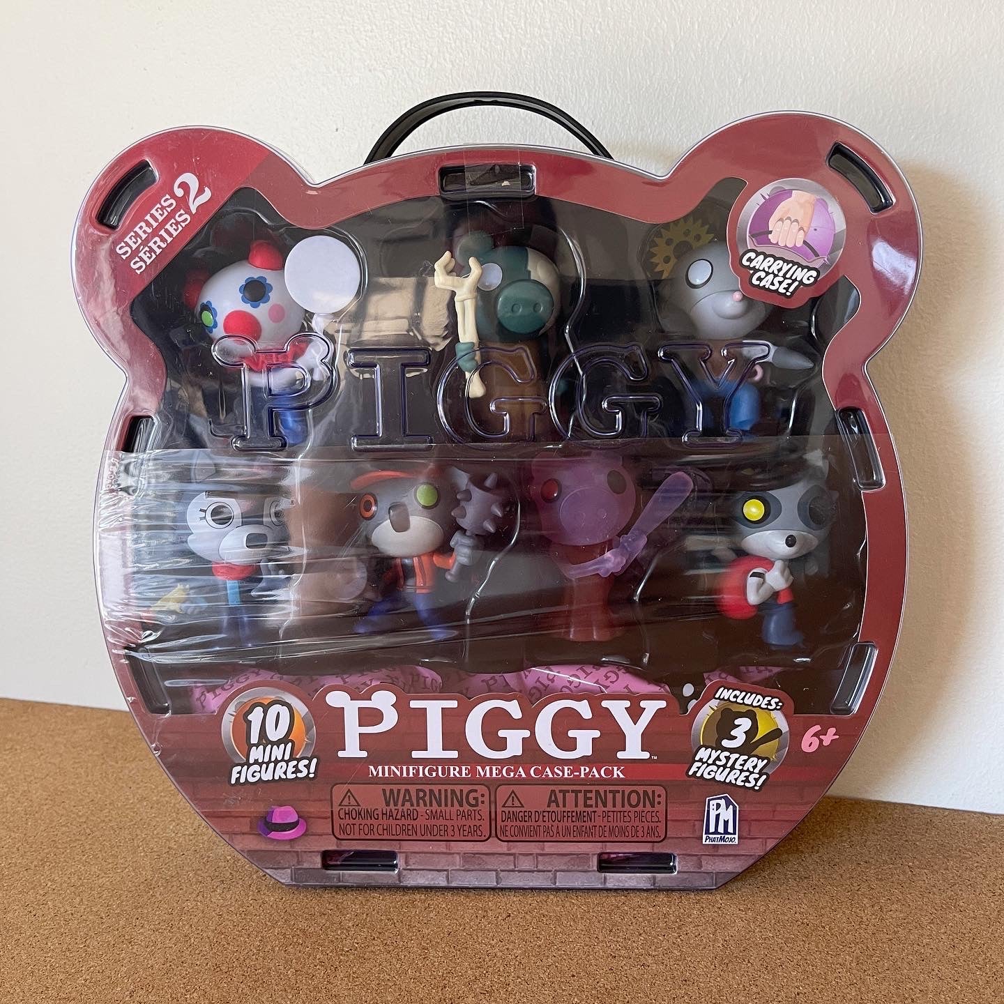 Piggy Mini Figure Mega Case 10Pack