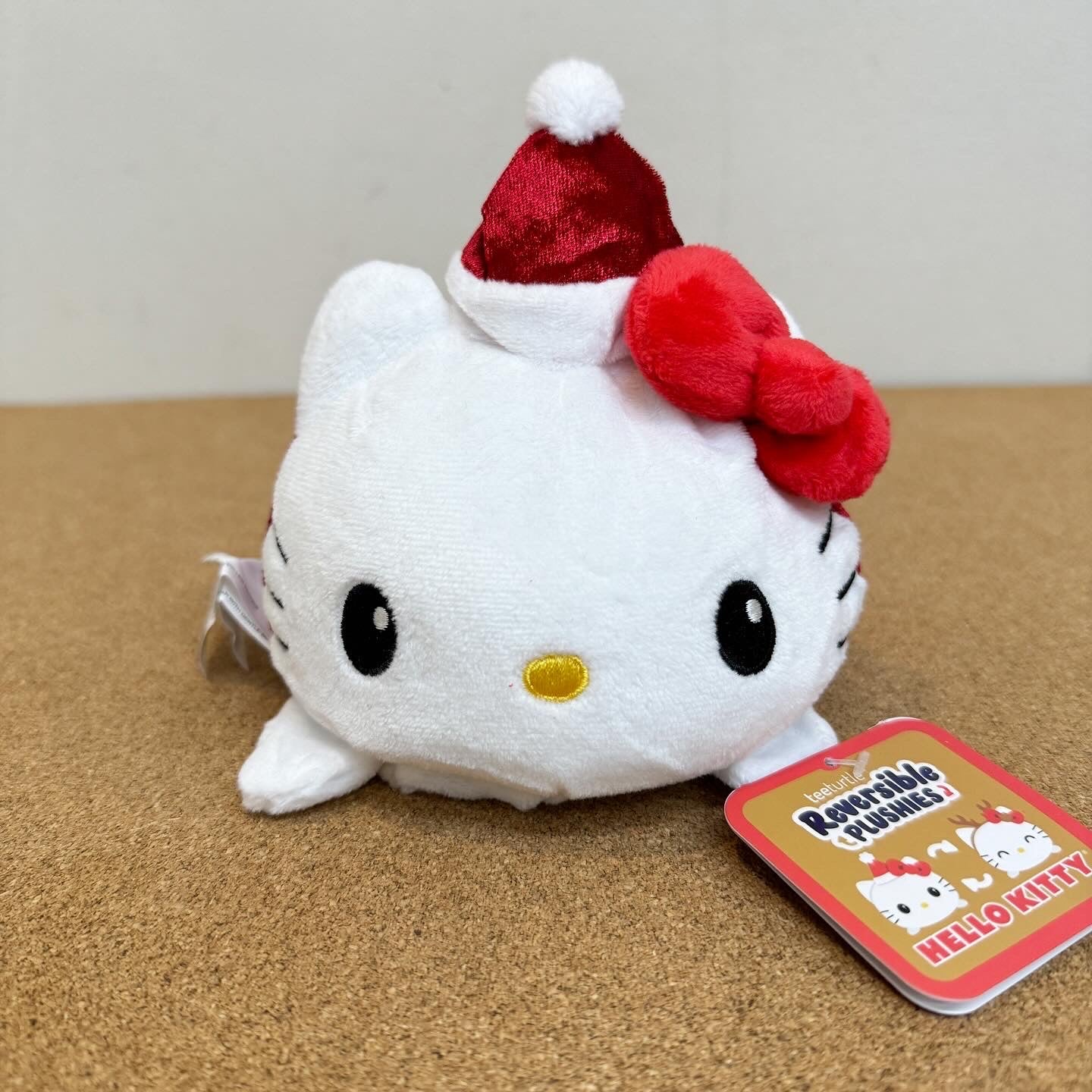 Teeturtle Reversible Sanrio Hello Kitty-Reindeer