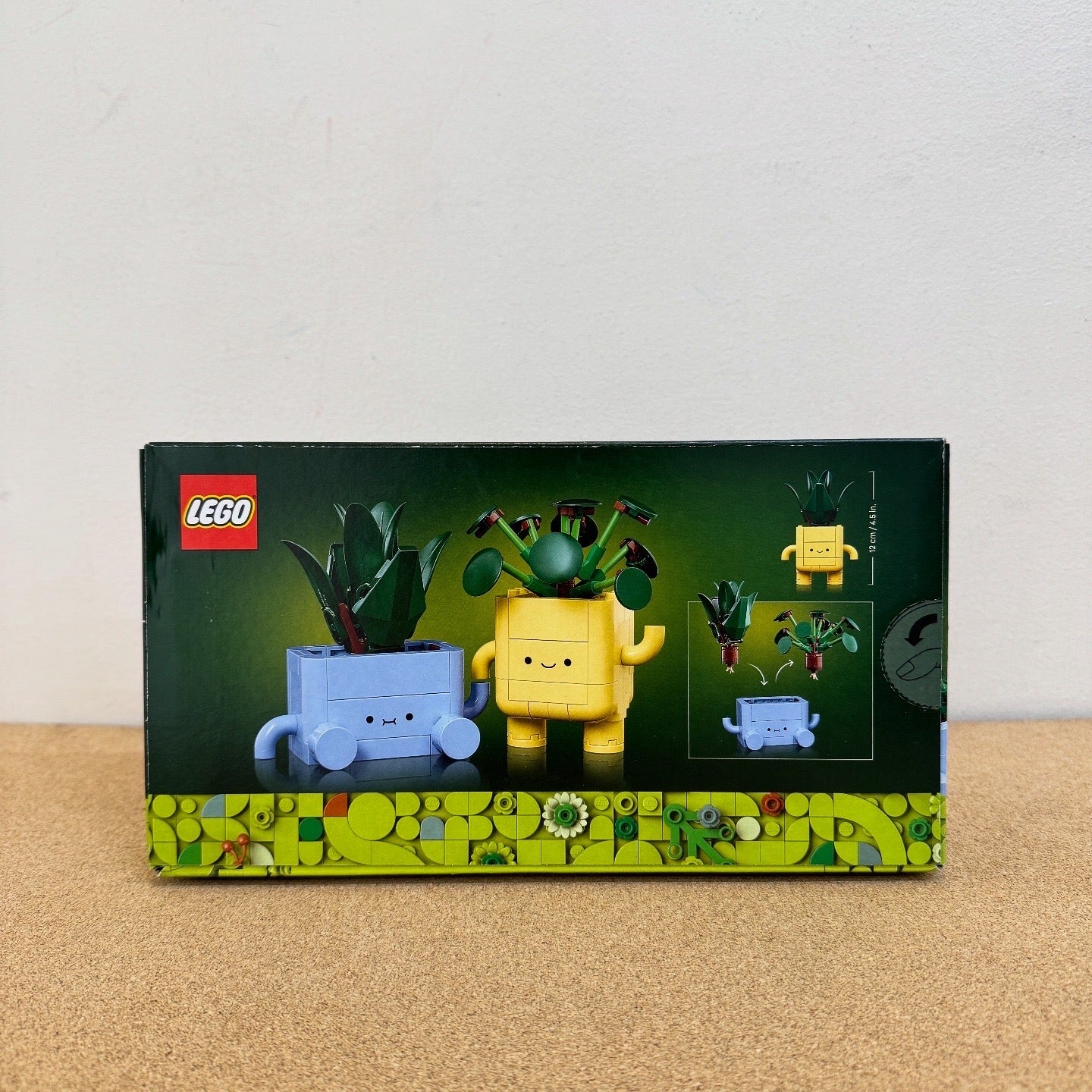 Lego Botanicals Happy Plants Building Toys Set
