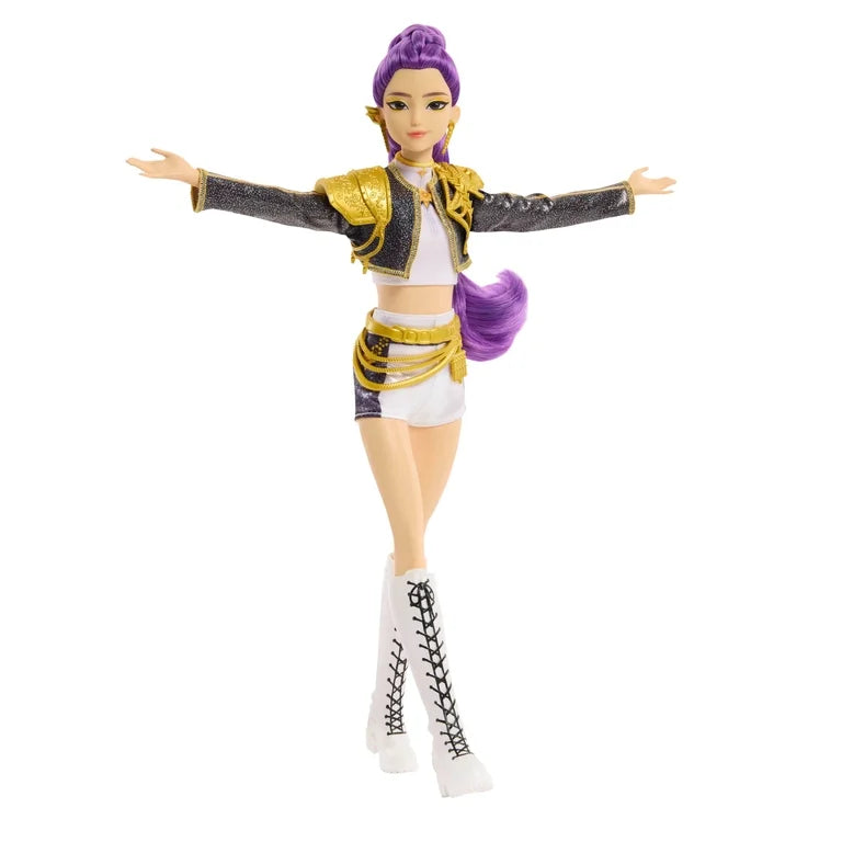 Kpop Demon Hunters HUNTR/X Rumi “Golden” Singing Doll