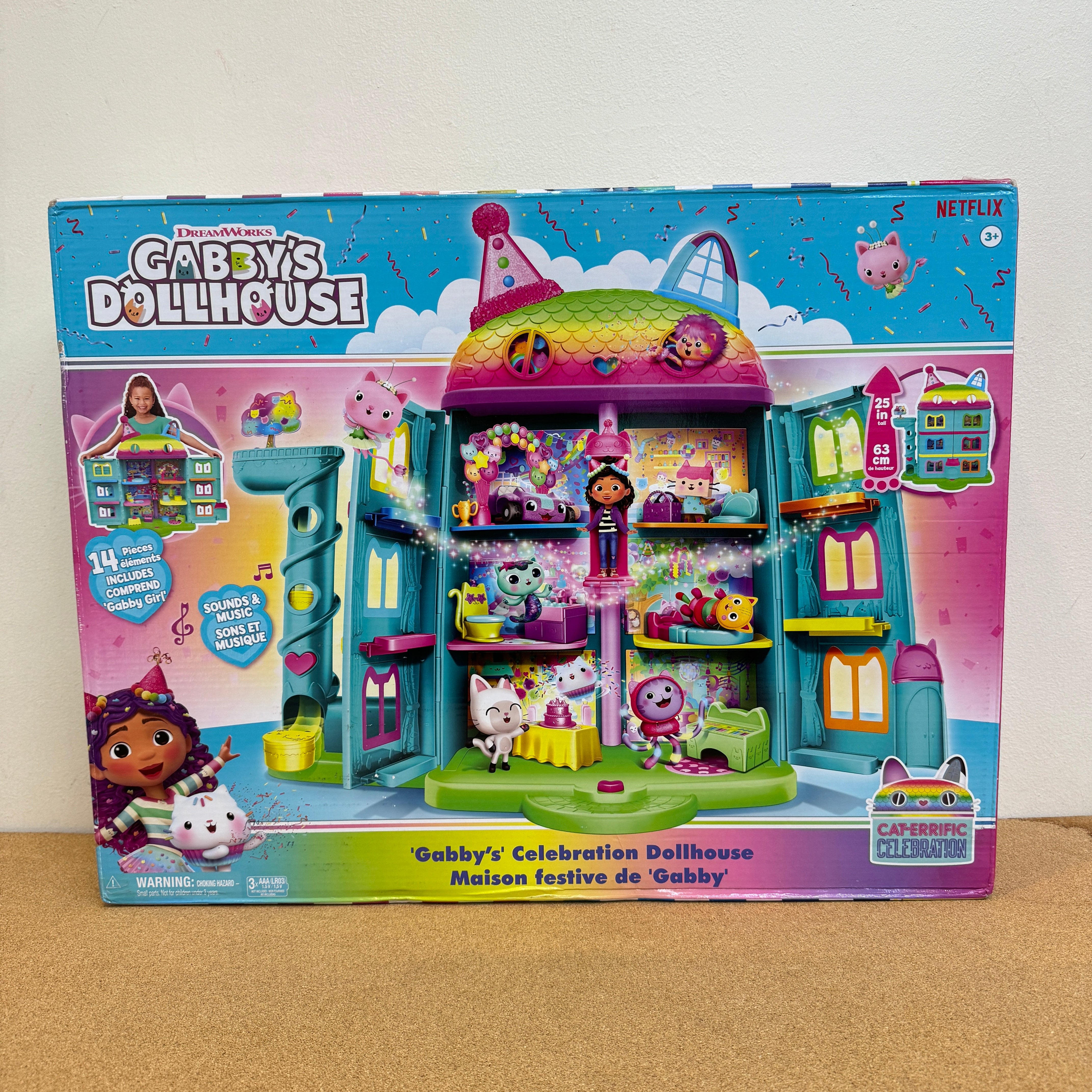 Gabby’s Dollhouse Rainbow Celebration Dollhouse Playset