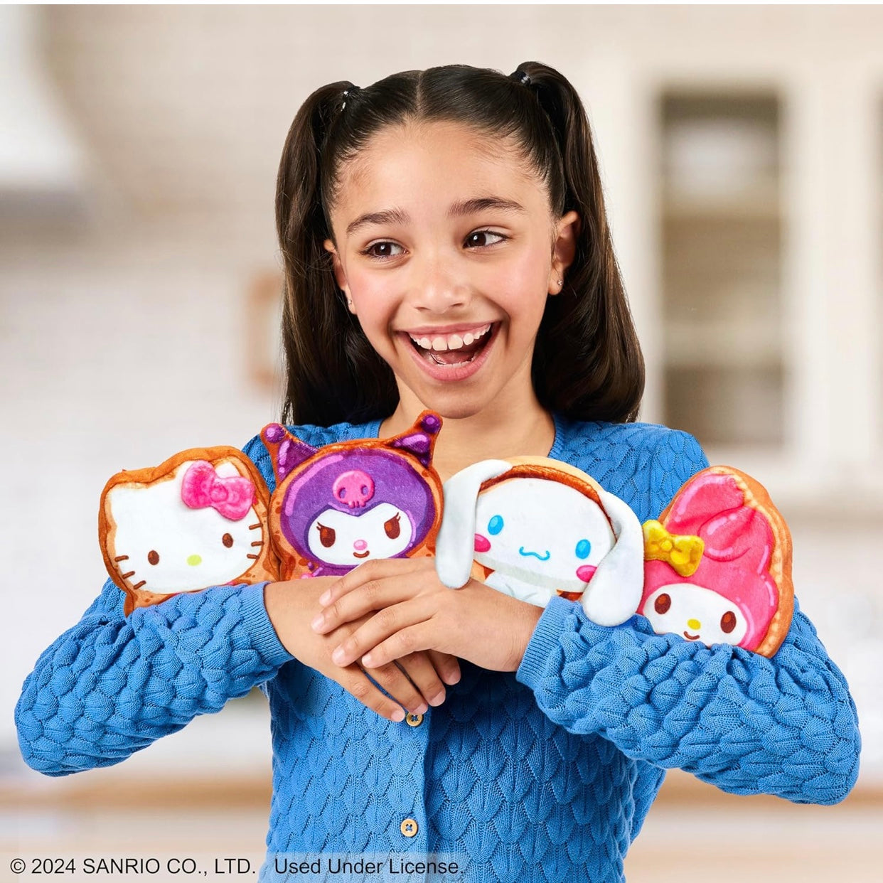 Cookeez Makery Hello Kitty and Friends Toasty Treatz Toaster with Scented Plush