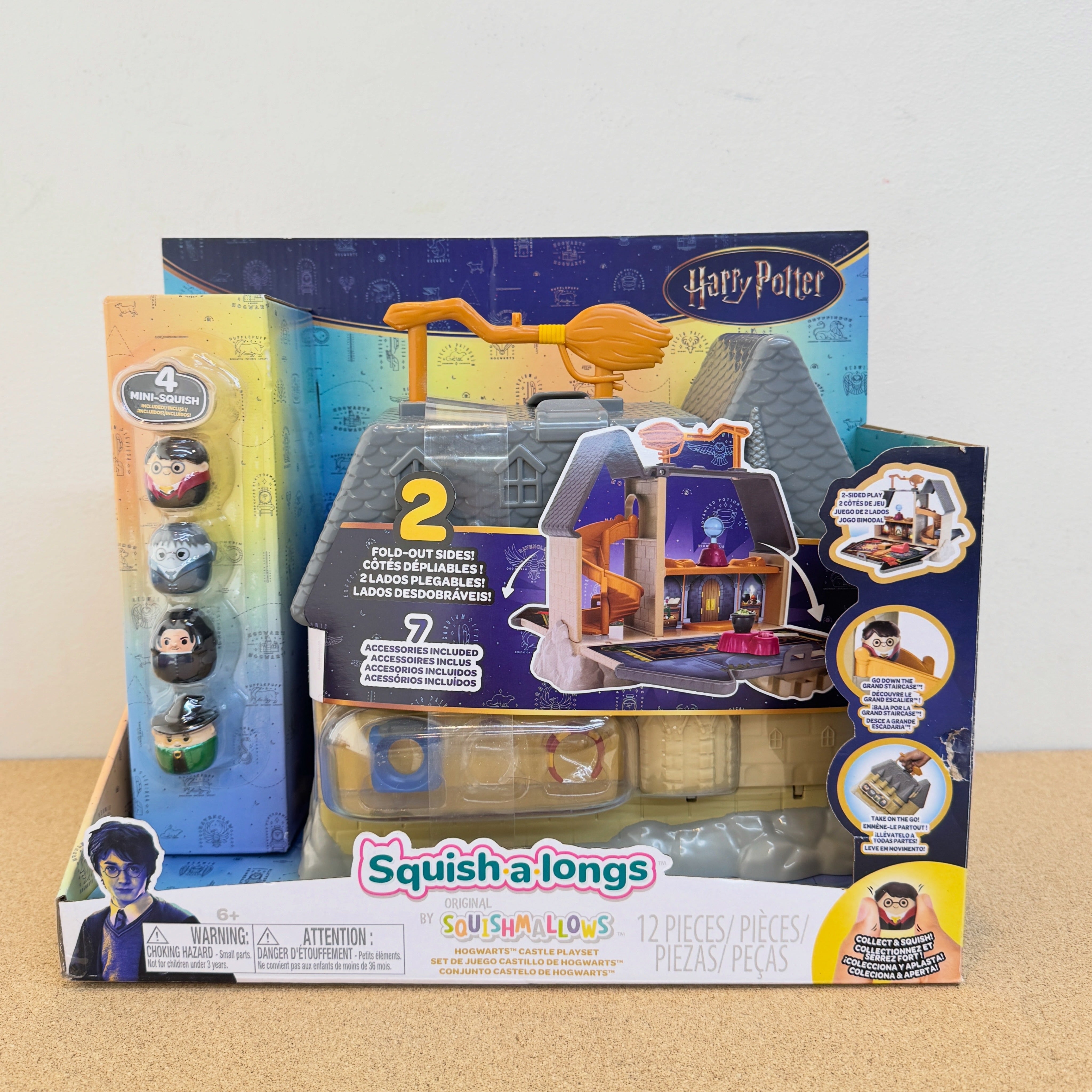 Squish-A-Longs “Harry Potter” Hogwarts Castle Playset