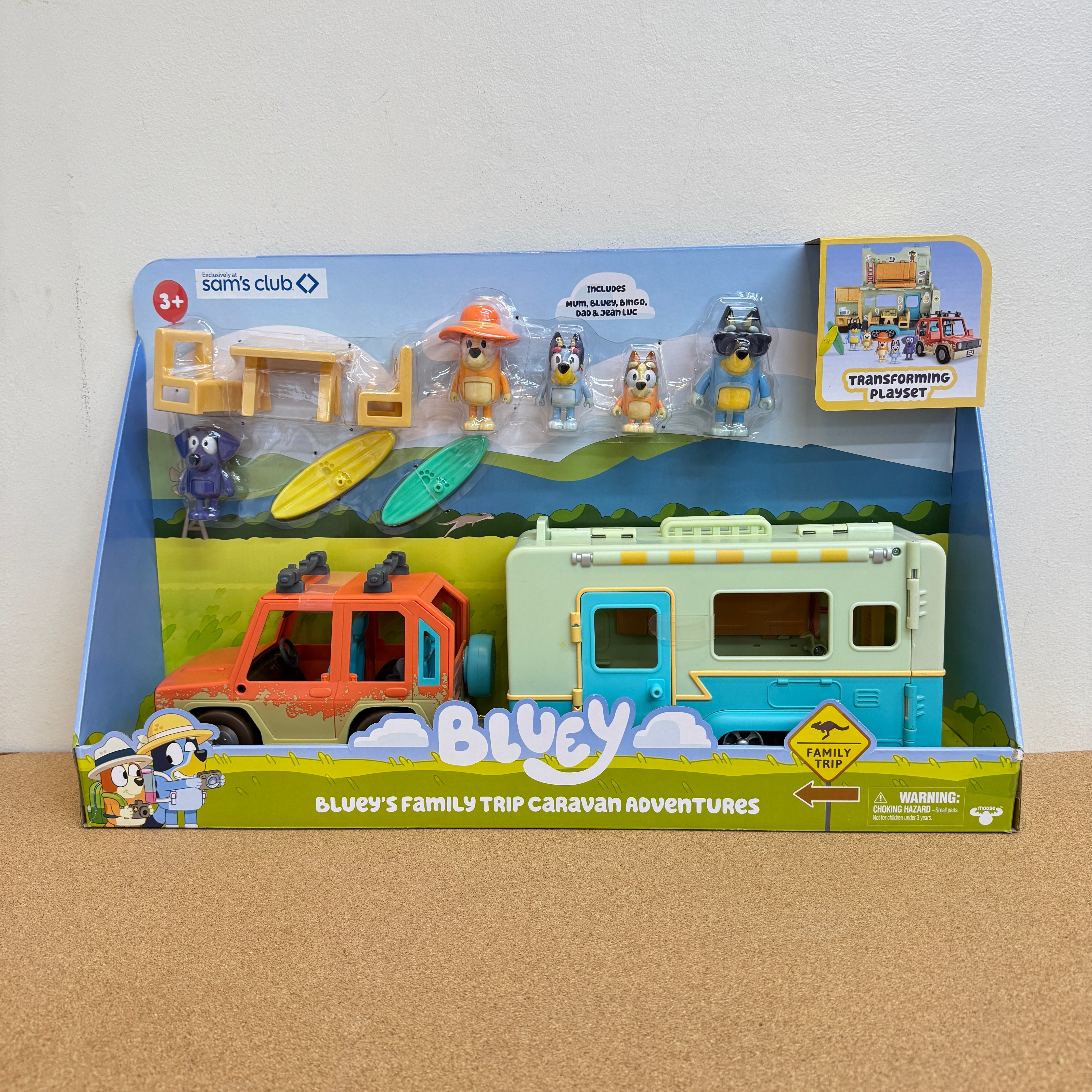 Bluey Bluey’s Family Trip Caravan Adventure Playset