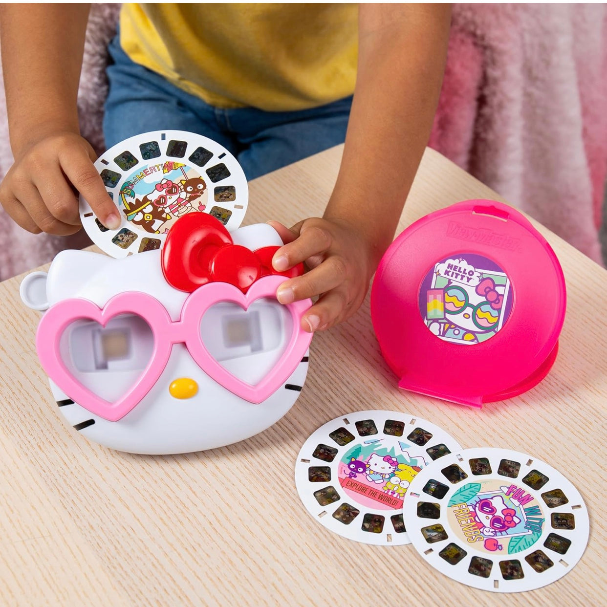 View Master Hello Kitty Deluxe View Finder Set