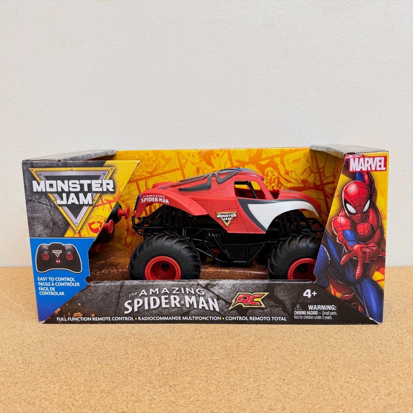 Monster Jam Marvel the Amazing Spiderman RC Monster Truck 1:24 Scale