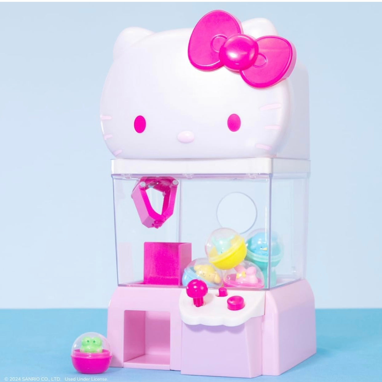 Hello Kitty and Friends Claw Machine