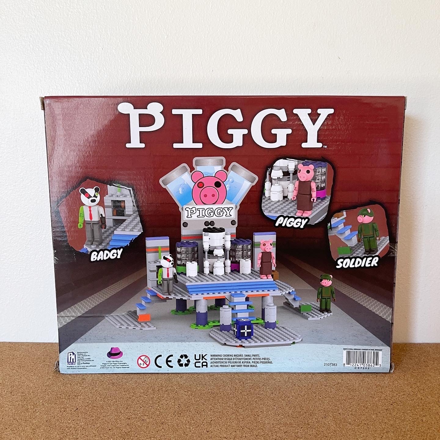 Piggy  Buildable Lab Set