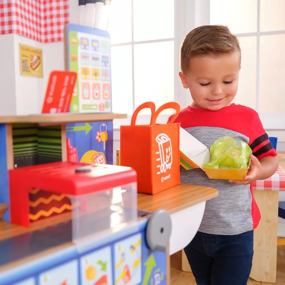 KidKraft 2in1 Restaurant & Delivery