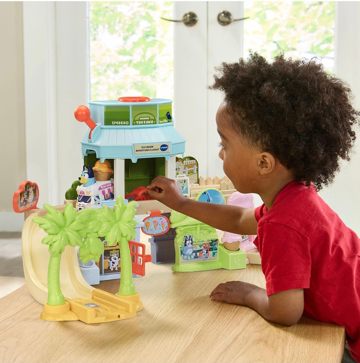Vtech Bluey Ice Cream Adventure Playset with Ice cream Truck