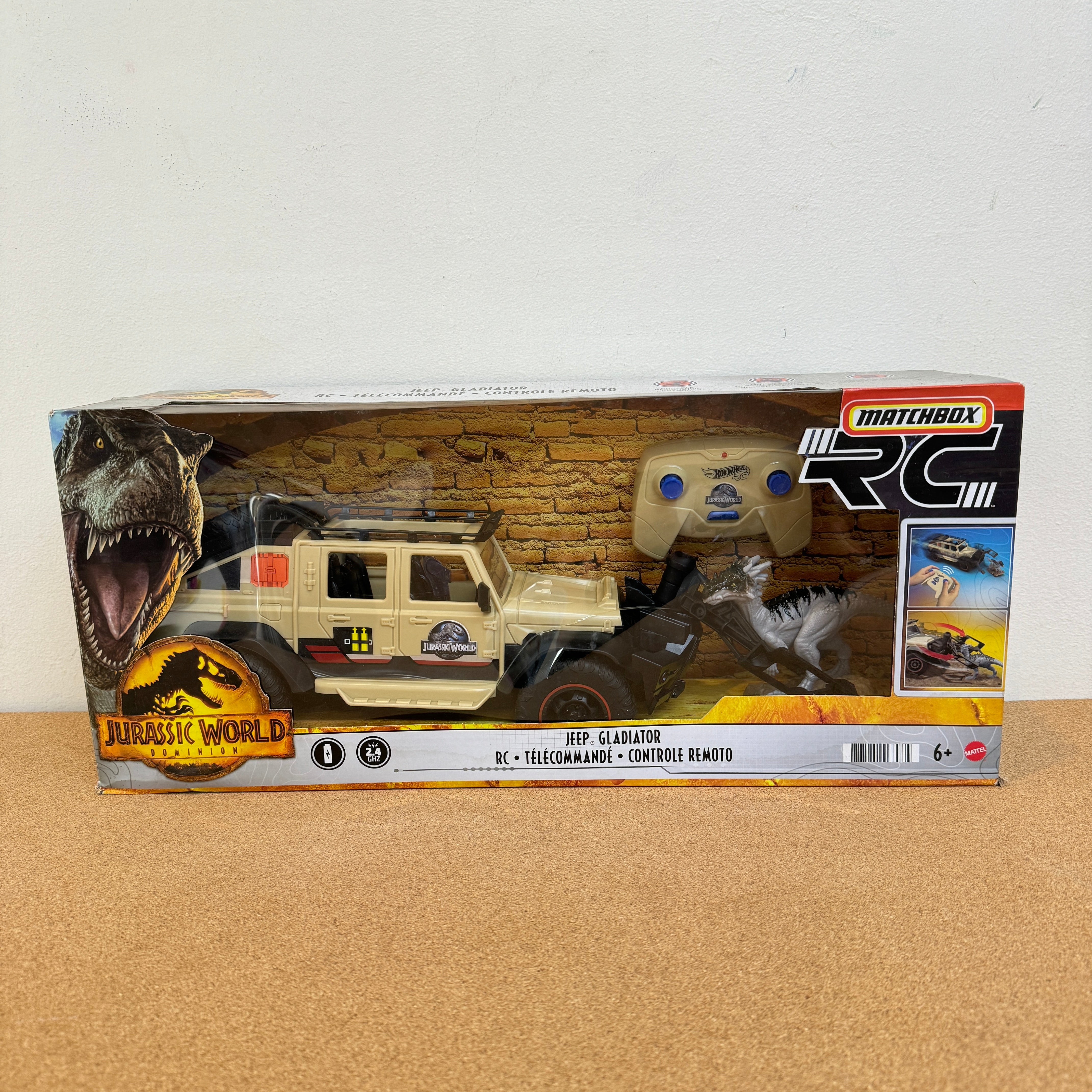 Jurassic World Jeep Gladiator